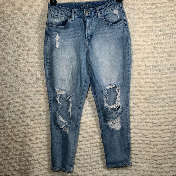 REWASH JEANS WOMANS 7 JUNIORS DISTRESSED THRASHED BEACH CASUAL OUTDOOR TAPERED S - Picture 1 of 13